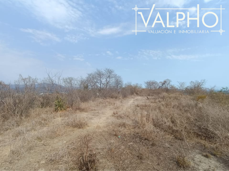 Venta de terreno en Col. Las Flores Manzanillo con Vista al Mar