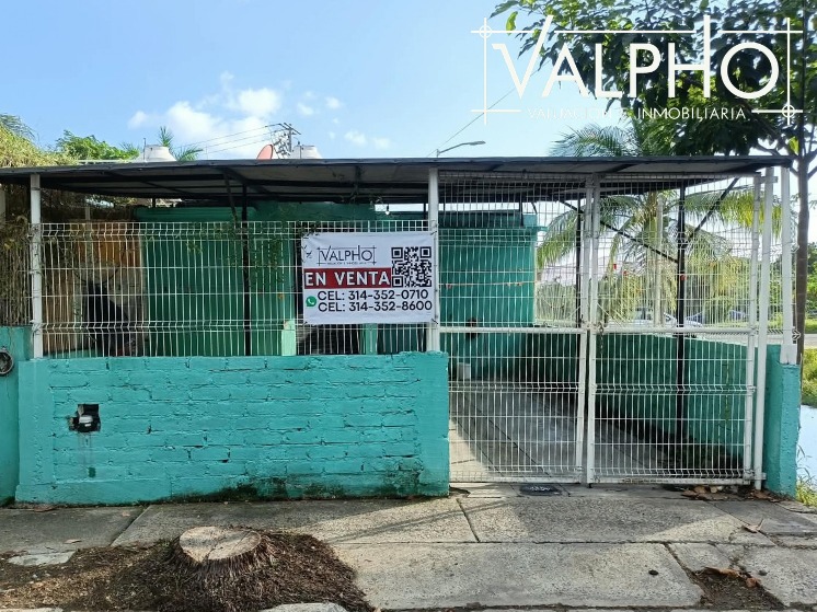 CASA EN VENTA EN ESQUINA | BARRIO 4 VALLE DE LAS GARZAS.